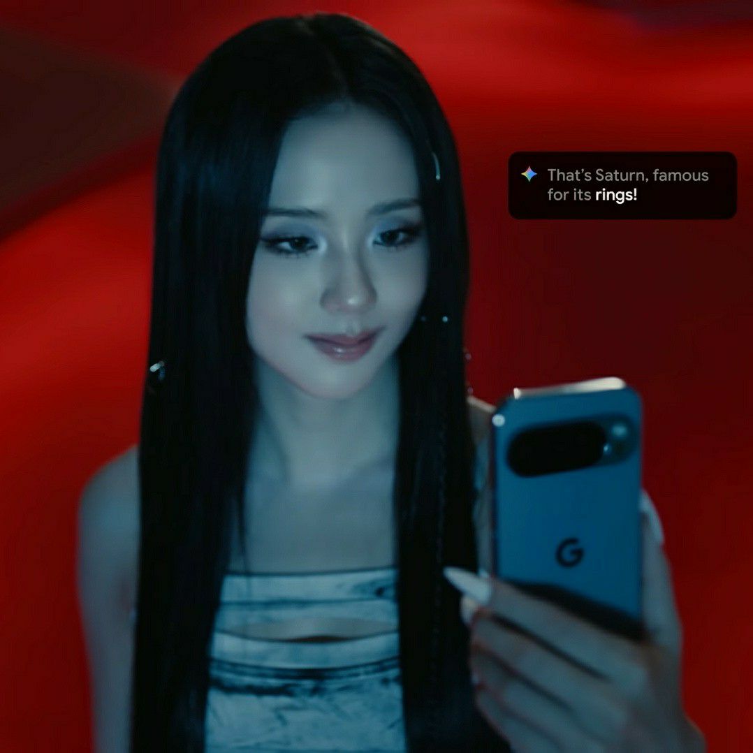Recent activity shot of Jisoo (1995)