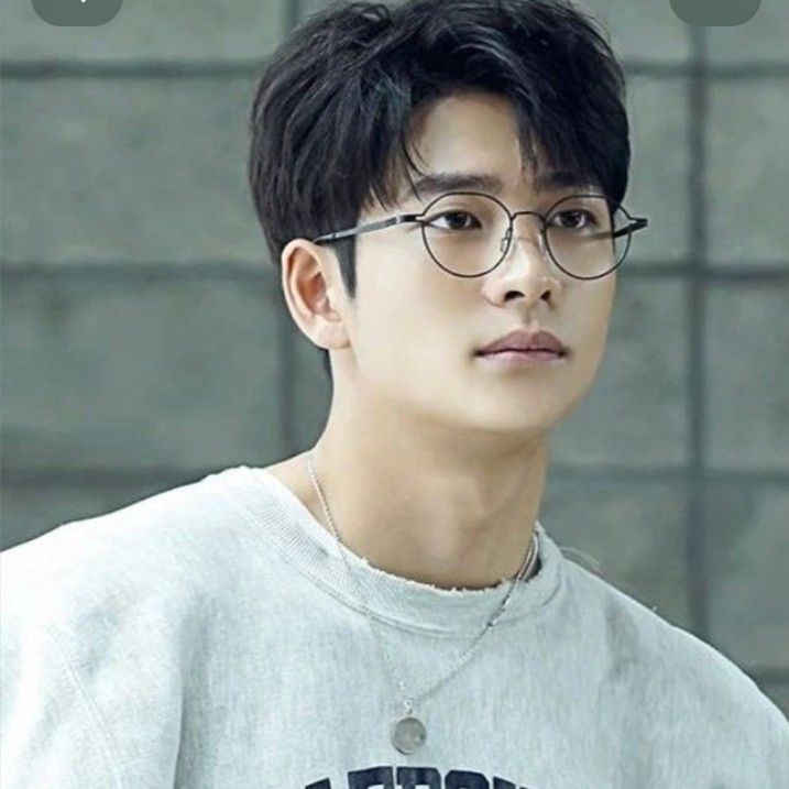 A moment captured by a fan of Kang Taeoh