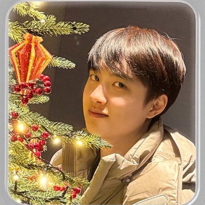 Recent activity shot of Doh Kyungsoo (D.O.)