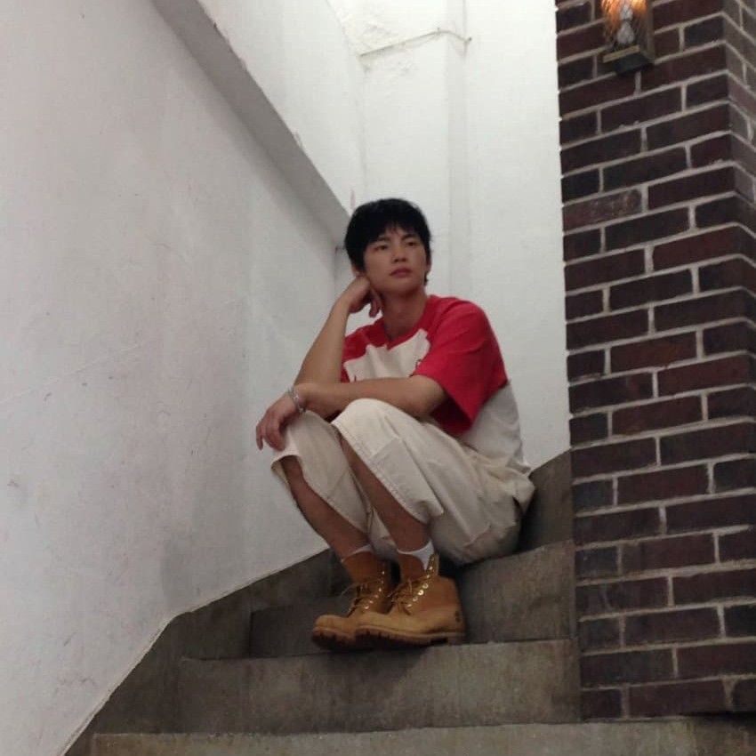 Recent activity shot of Seo Inguk