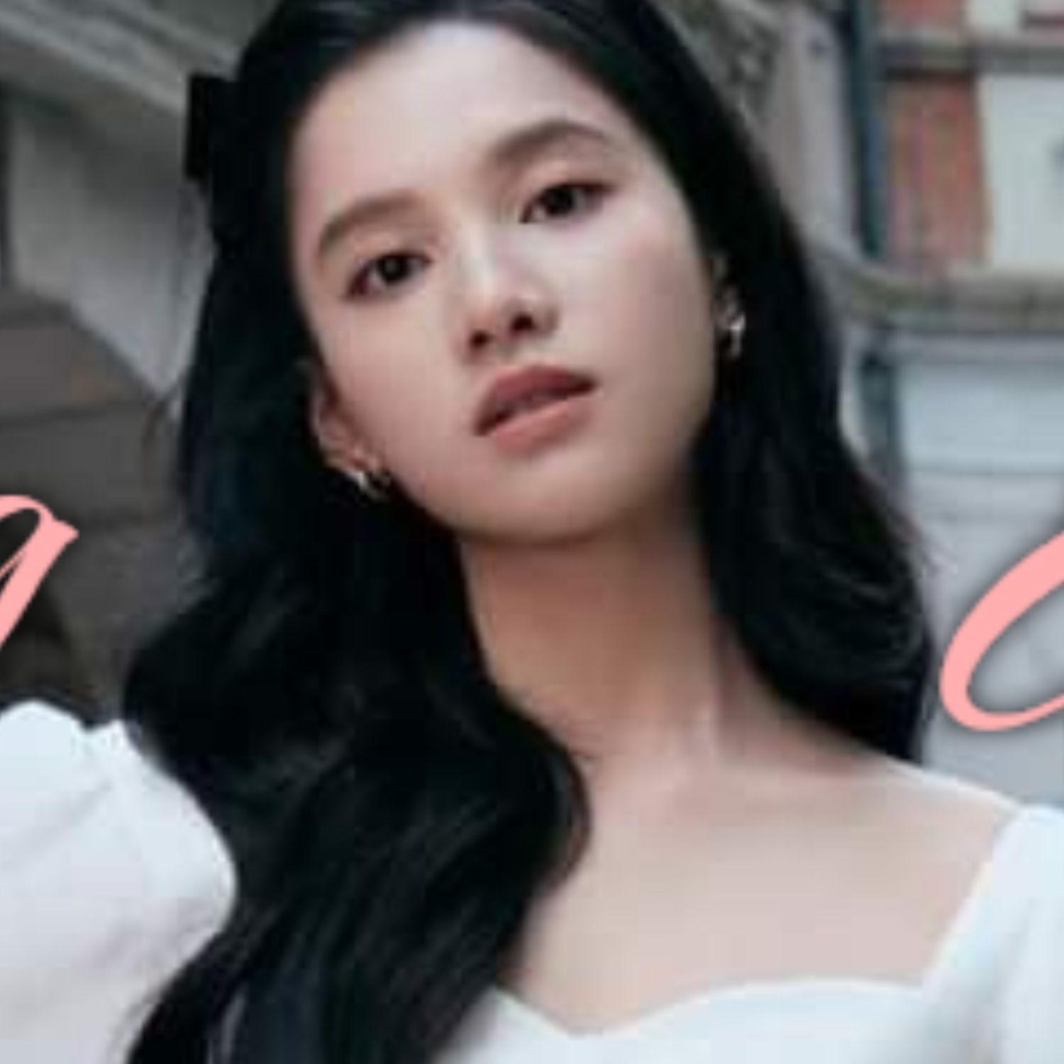 Behind-the-scenes cut of Jingyi Zhang