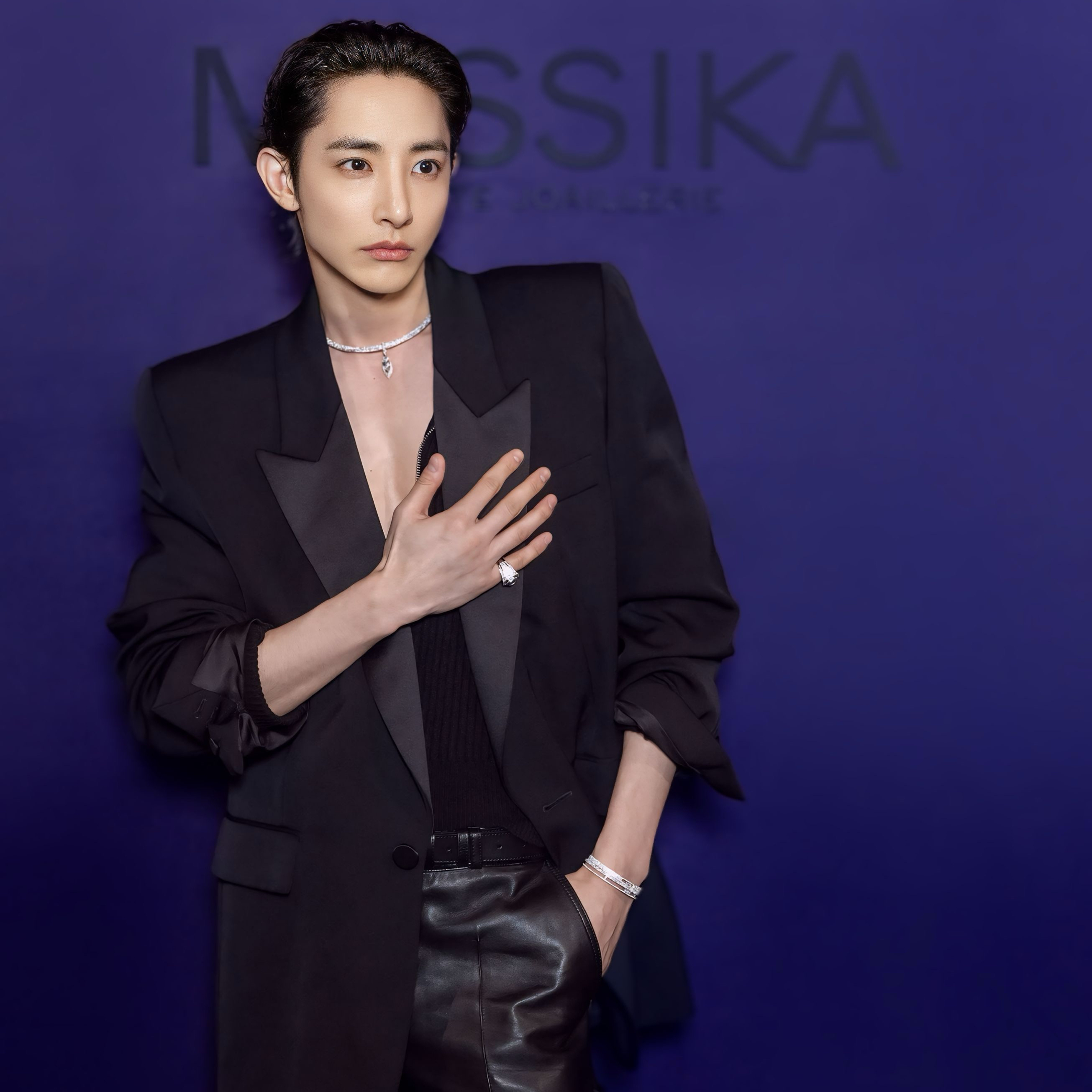 이수혁의 최신 사진