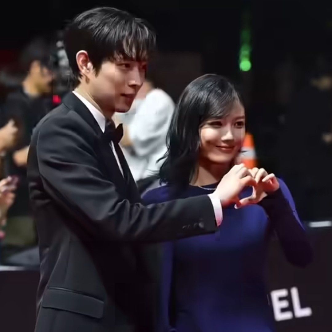 Behind-the-scenes cut of Kim Youjung