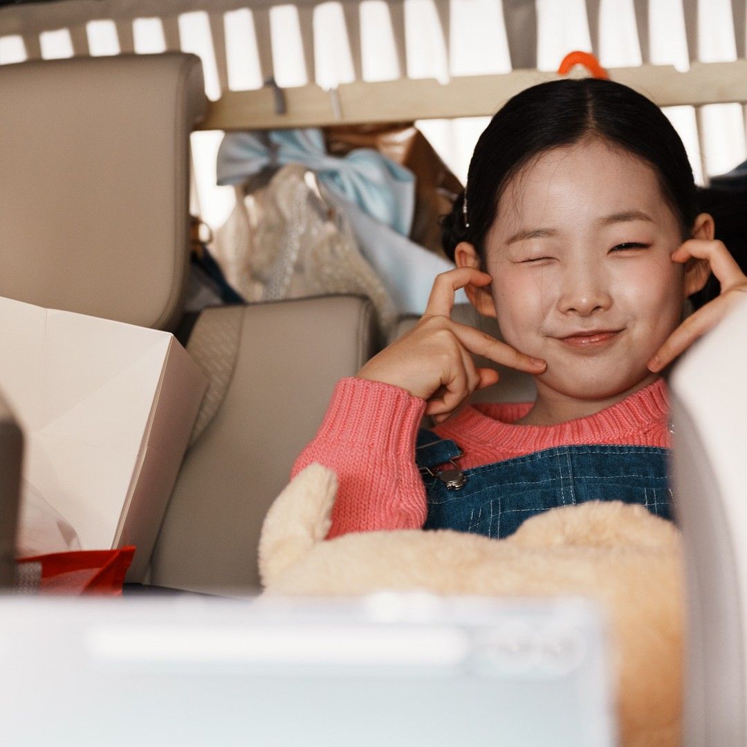 Behind-the-scenes cut of Lee Sooyeon