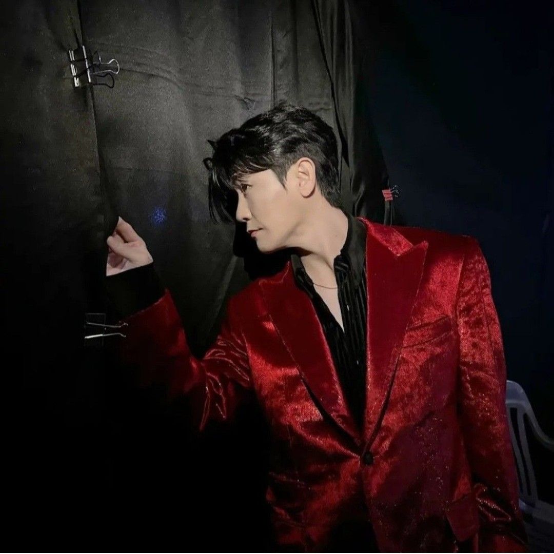 영탁의 비하인드 컷