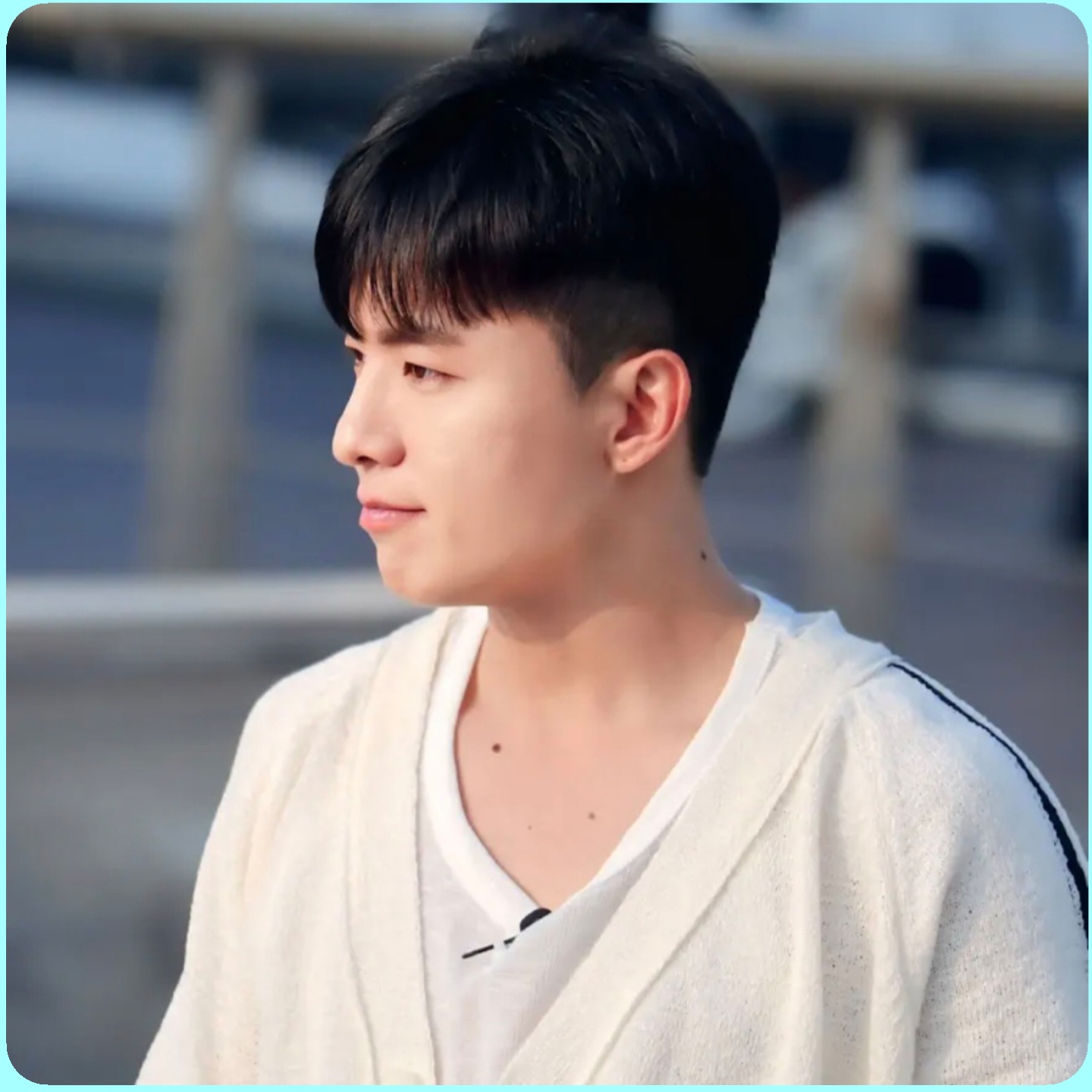 A moment captured by a fan of Na Taejoo