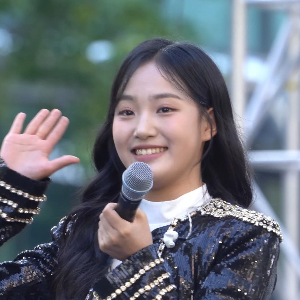 Latest photo of Kim Taeyeon