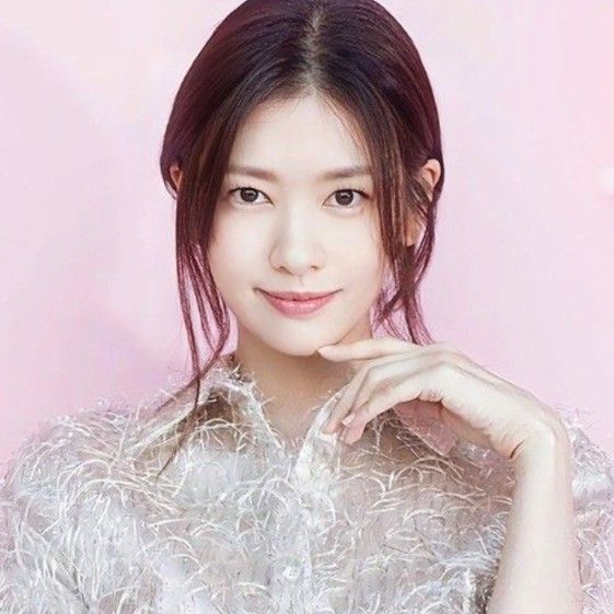 Recent activity shot of Jung Somin