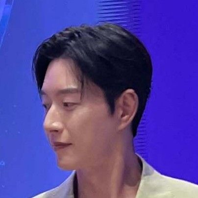 A moment captured by a fan of Park Haejin