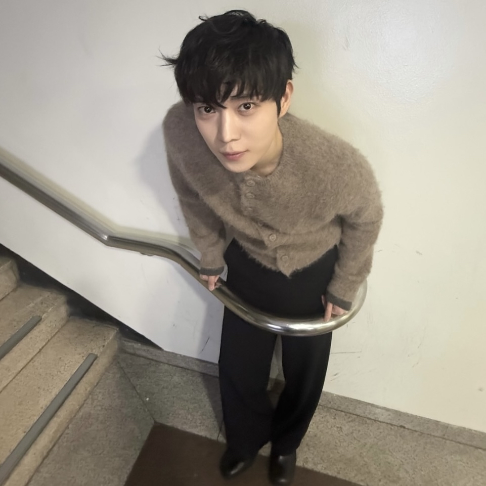 Currently spotlighted celeb post