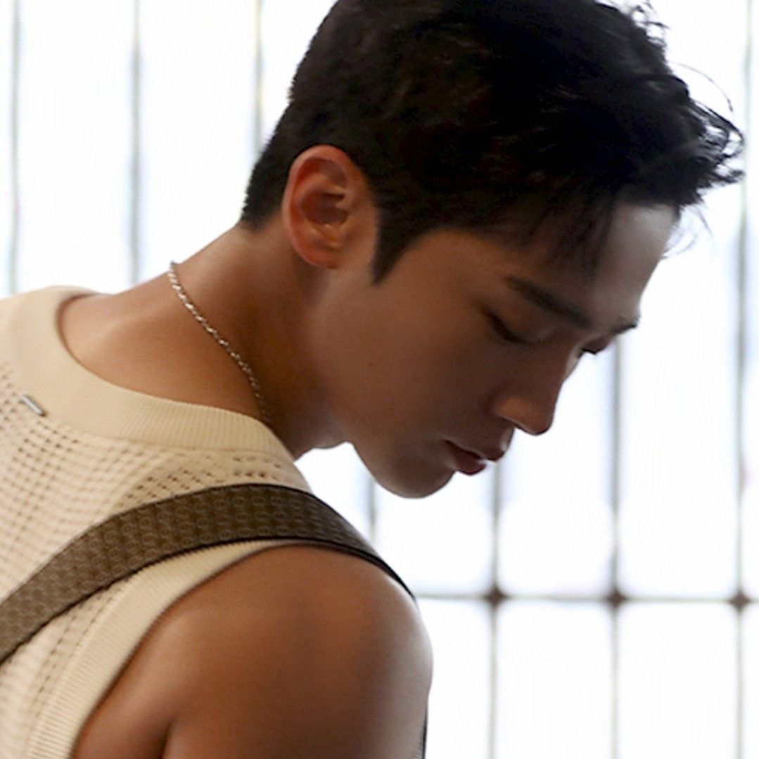 Recent activity shot of Kim Yohan