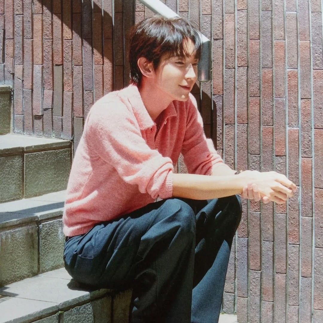 Behind-the-scenes cut of Lee Joongi