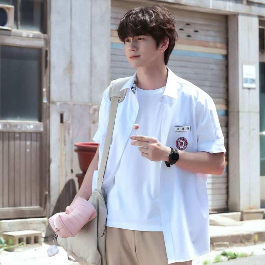 A moment captured by a fan of Ong Seongwu