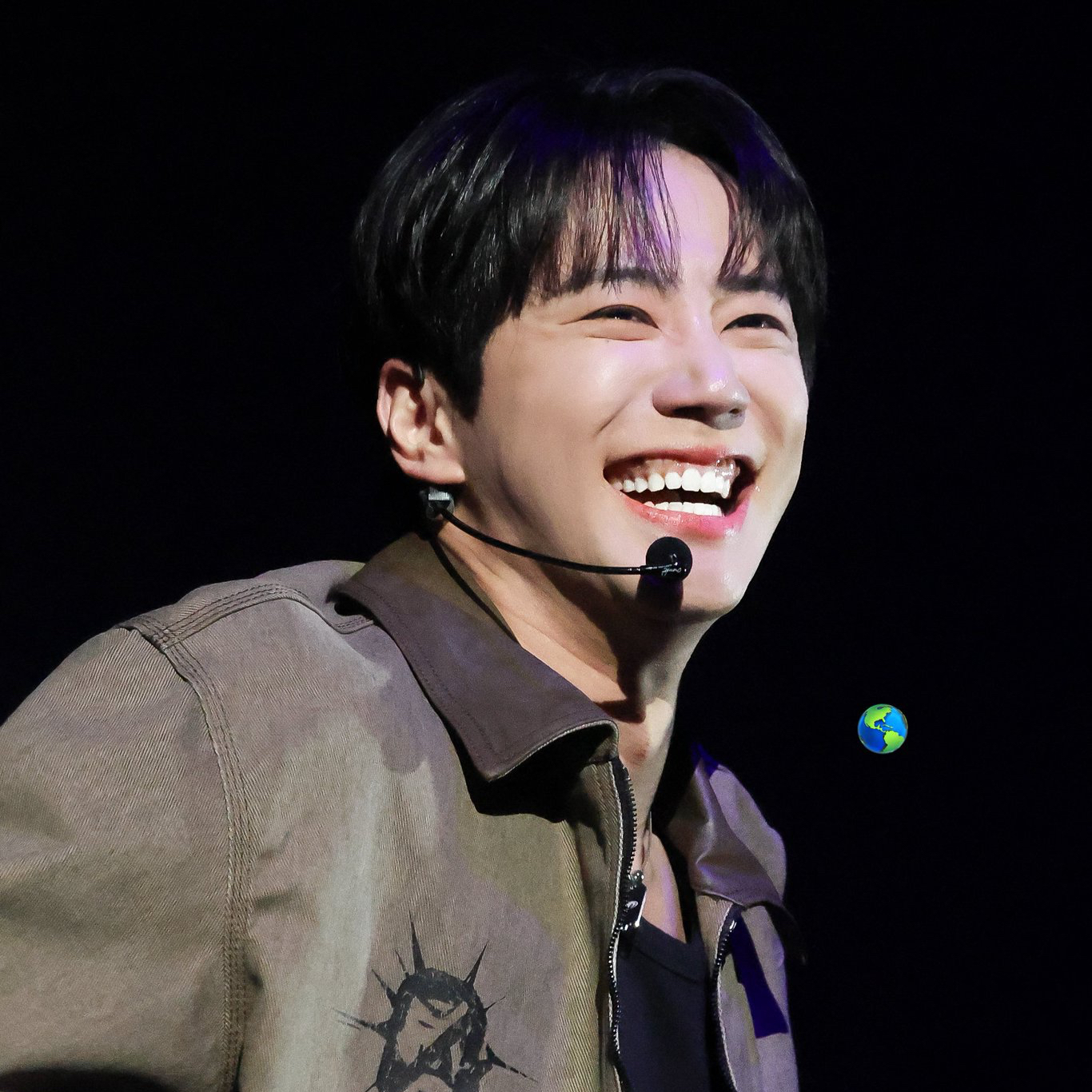 Recent activity shot of Lee Junyoung