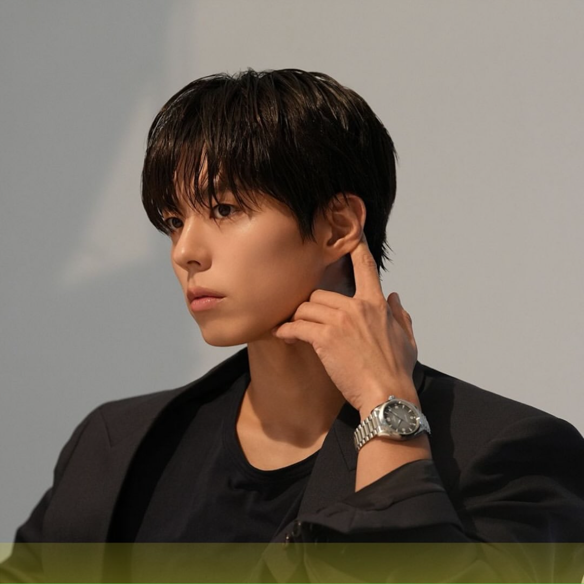 Behind-the-scenes cut of Park Bogum
