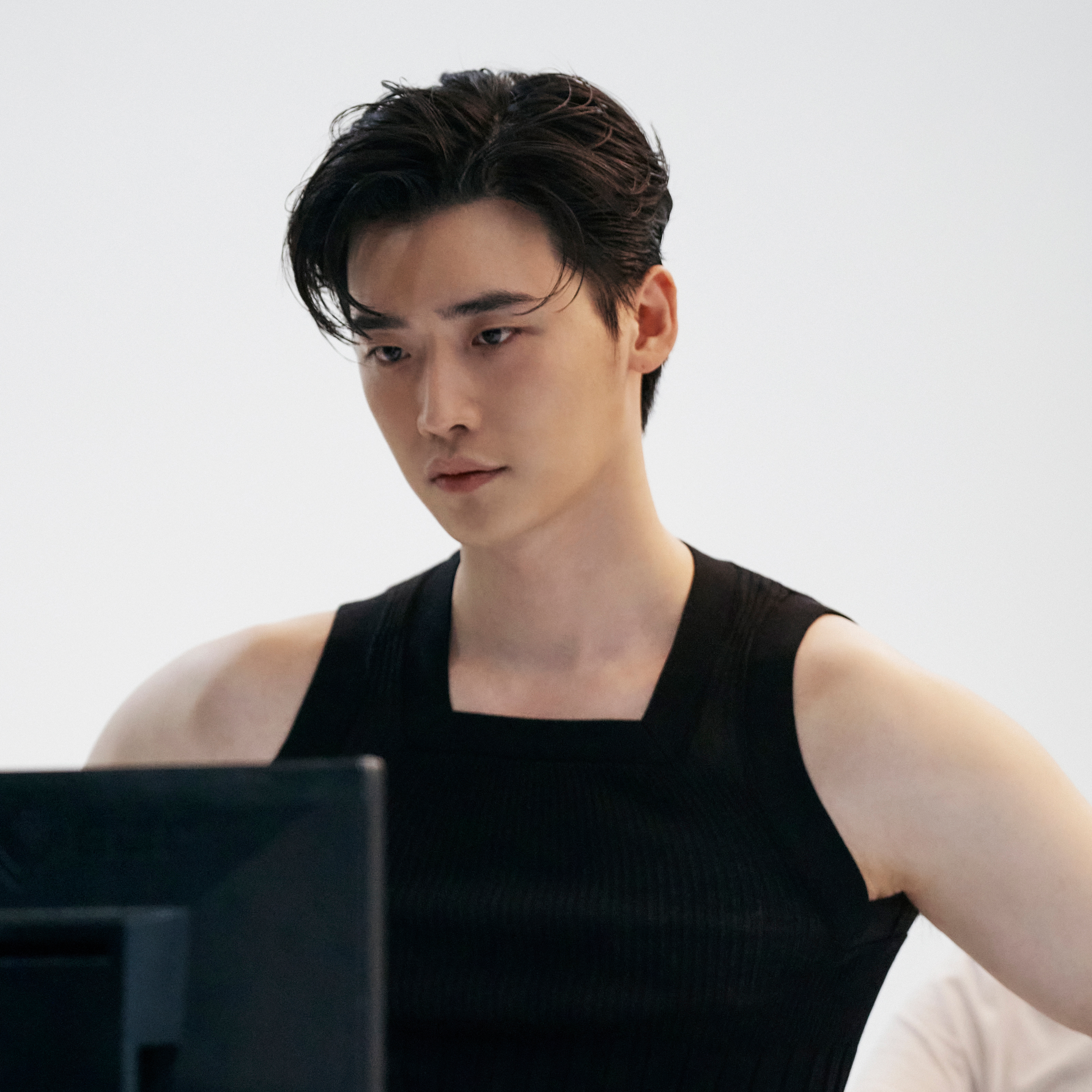 Latest photo of Lee Jongsuk
