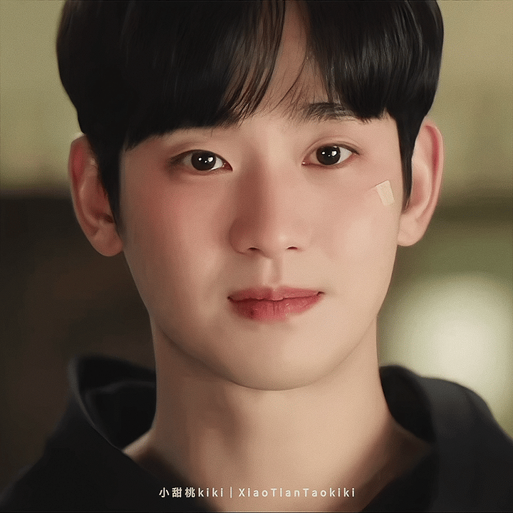 A moment captured by a fan of Kim Soohyun