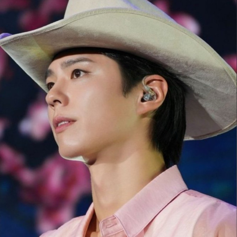 Latest photo of Park Bogum