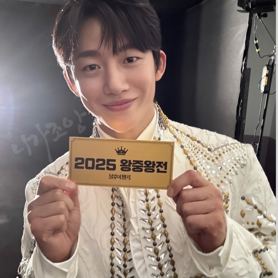 Behind-the-scenes cut of Shin Seungtae