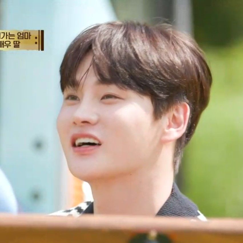 粉絲拍下的朴瑞鎮瞬間