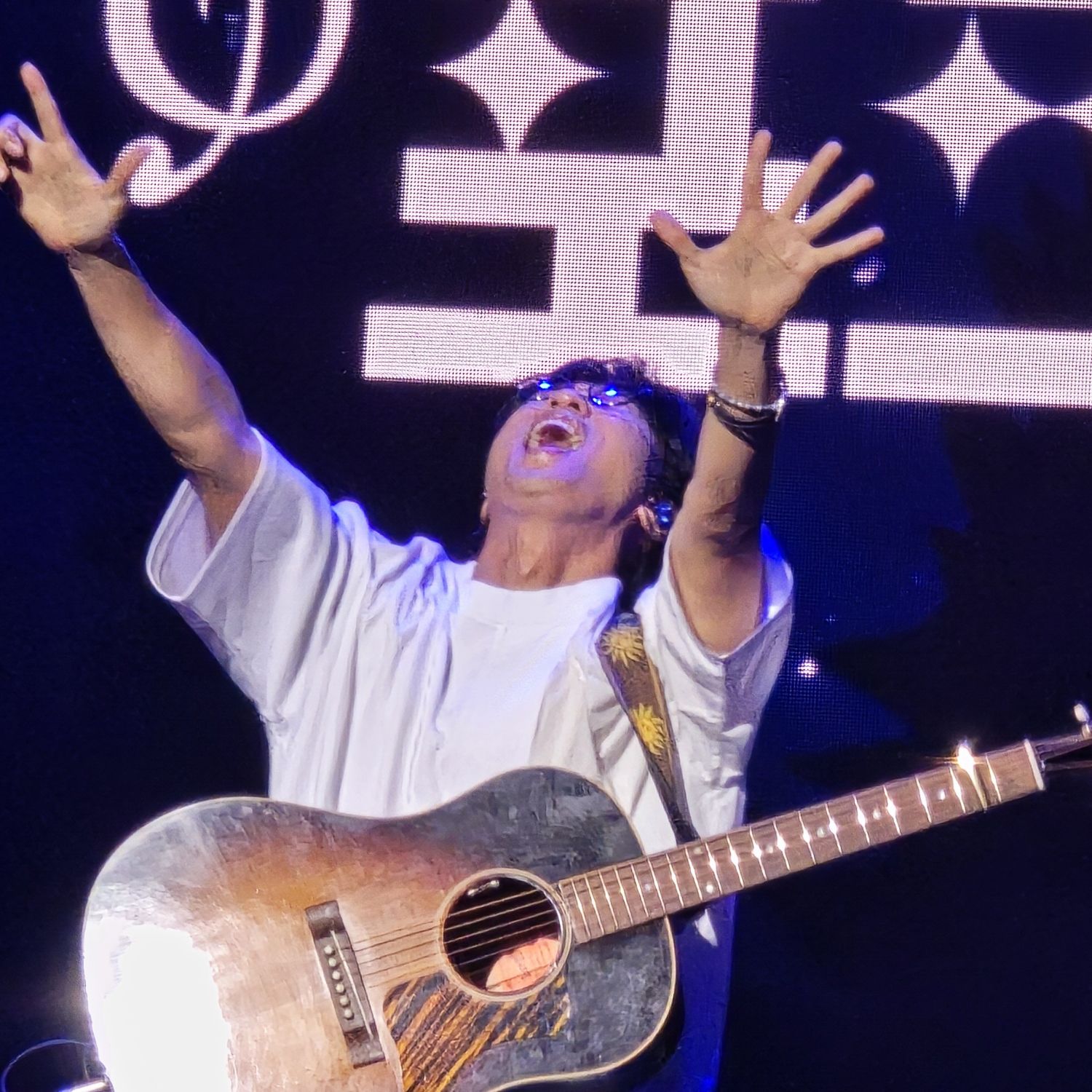 Recent activity shot of Bak Changgeun