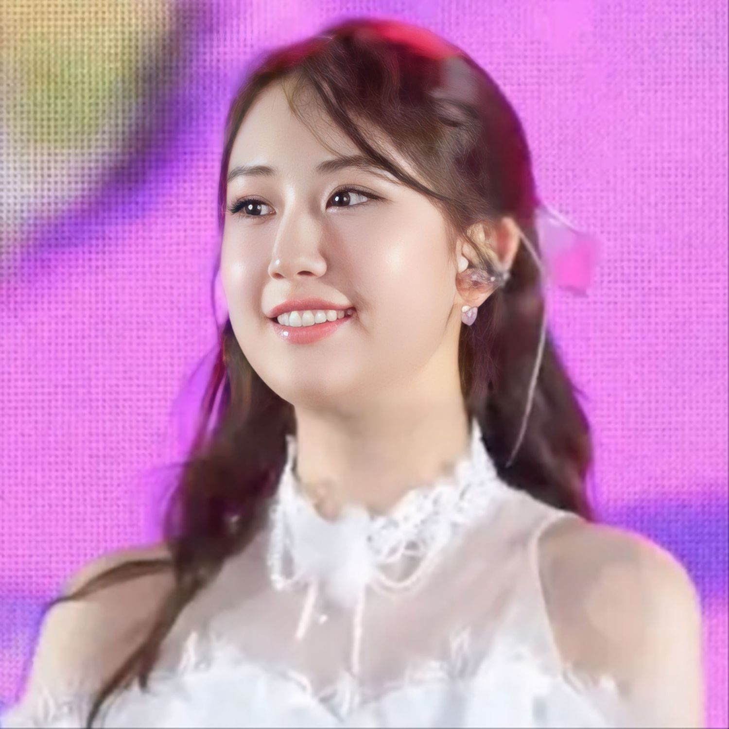 A moment captured by a fan of Jeon Yujin