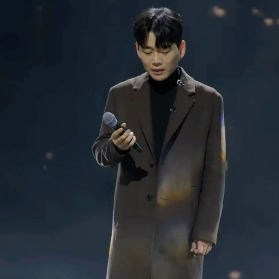 Recent activity shot of Hwang Youngwoong