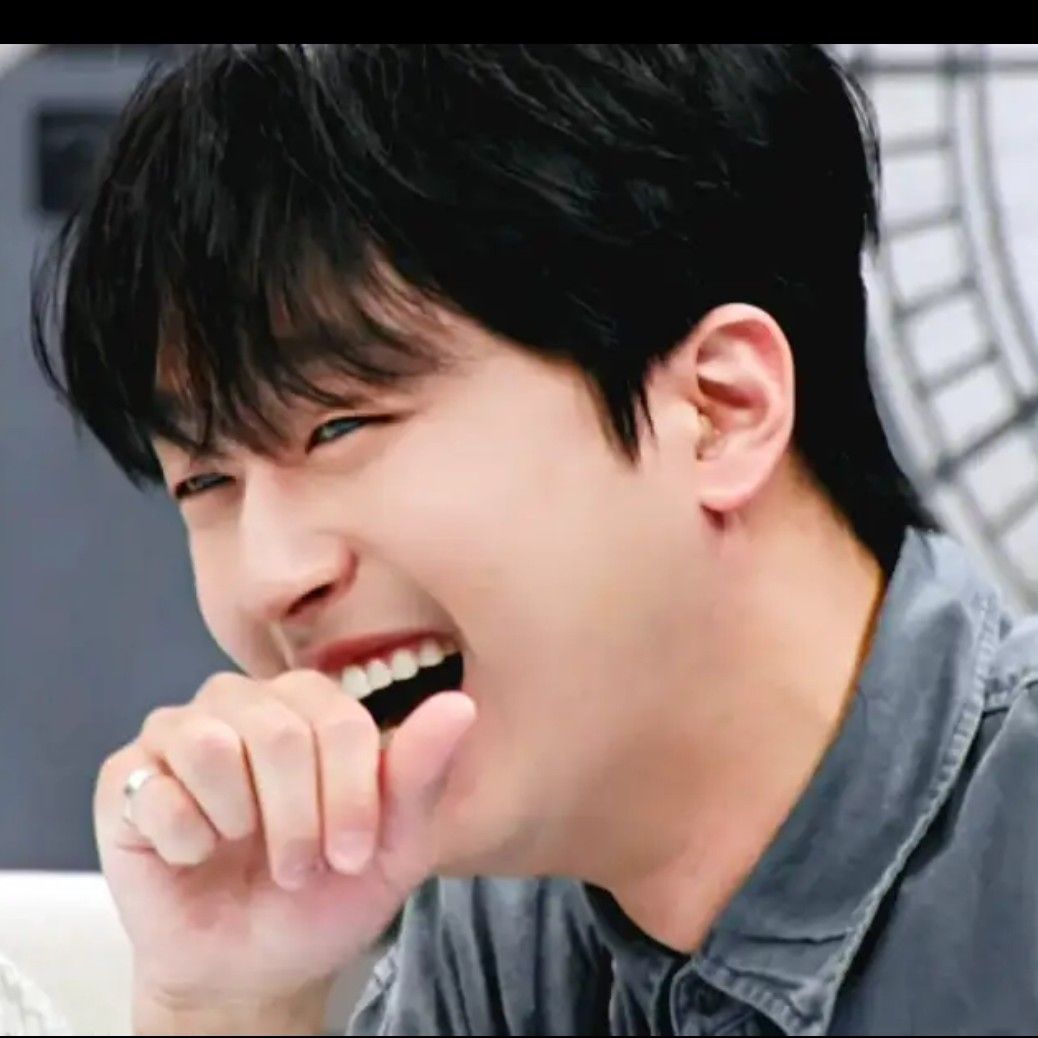 Momen yang diabadikan oleh penggemar Lee Chanwon