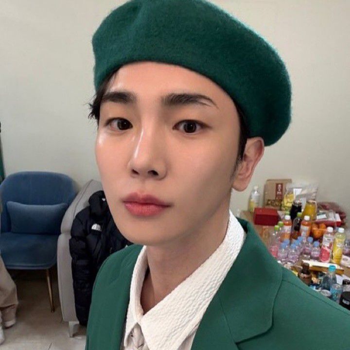 A moment captured by a fan of Key