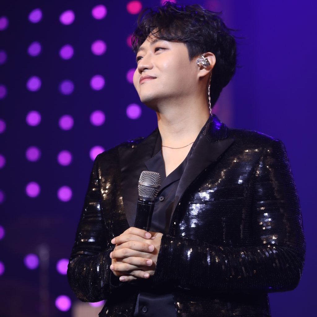 Behind-the-scenes cut of Min Soohyun