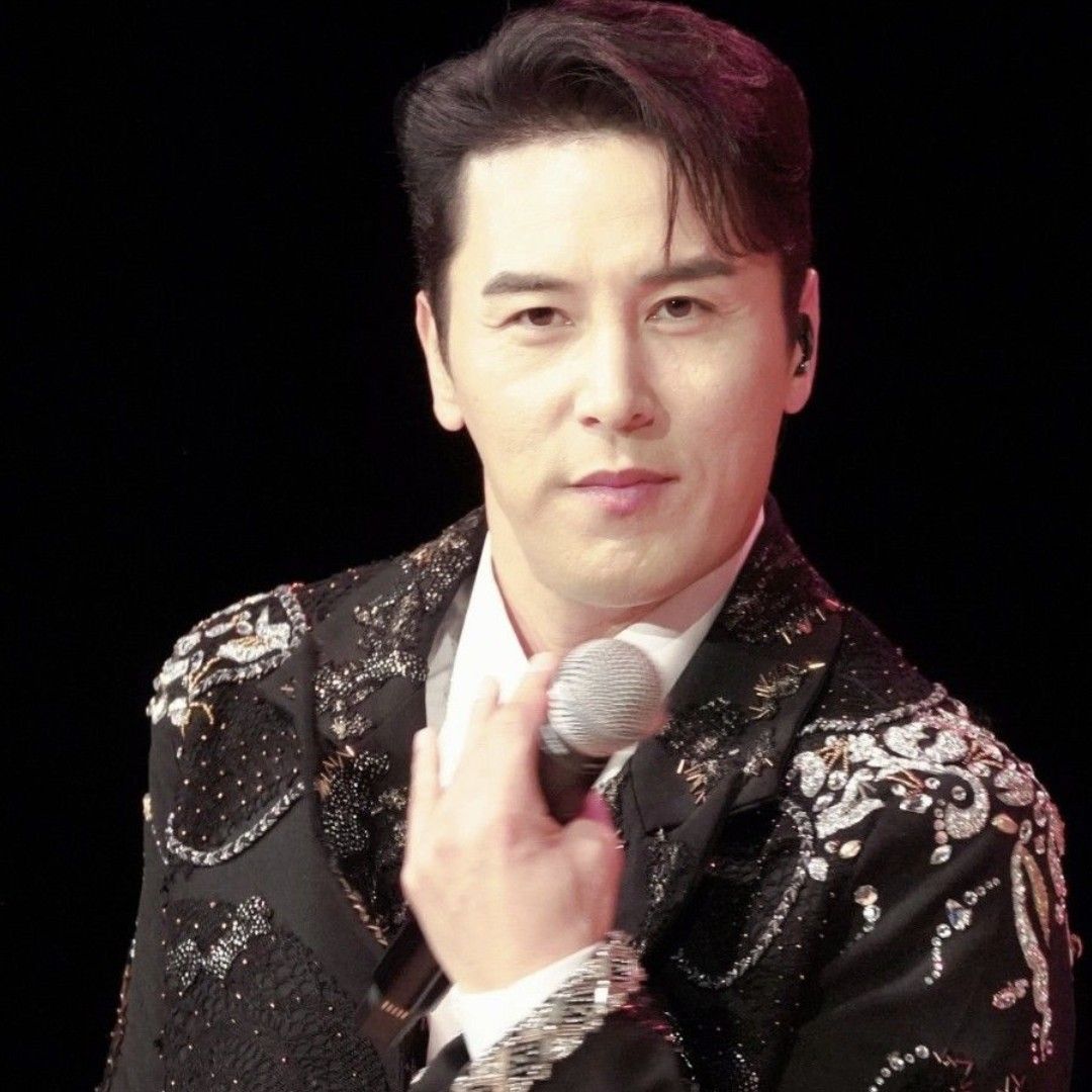 Explosively popular post in Choeaedol Celeb community