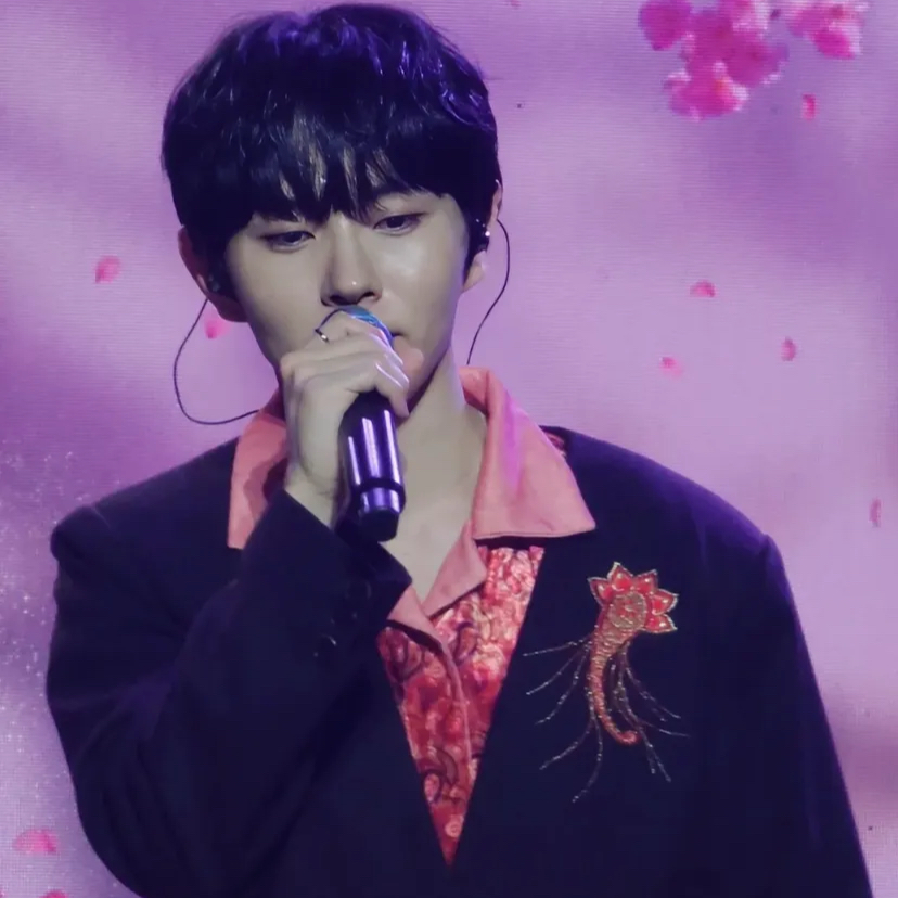 Behind-the-scenes cut of Lee Byeongchan