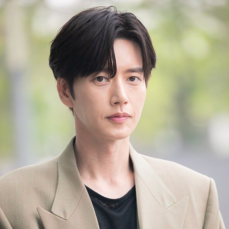 Latest photo of Park Haejin