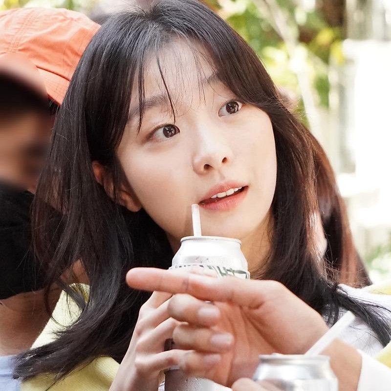 Latest photo of Kim Dami