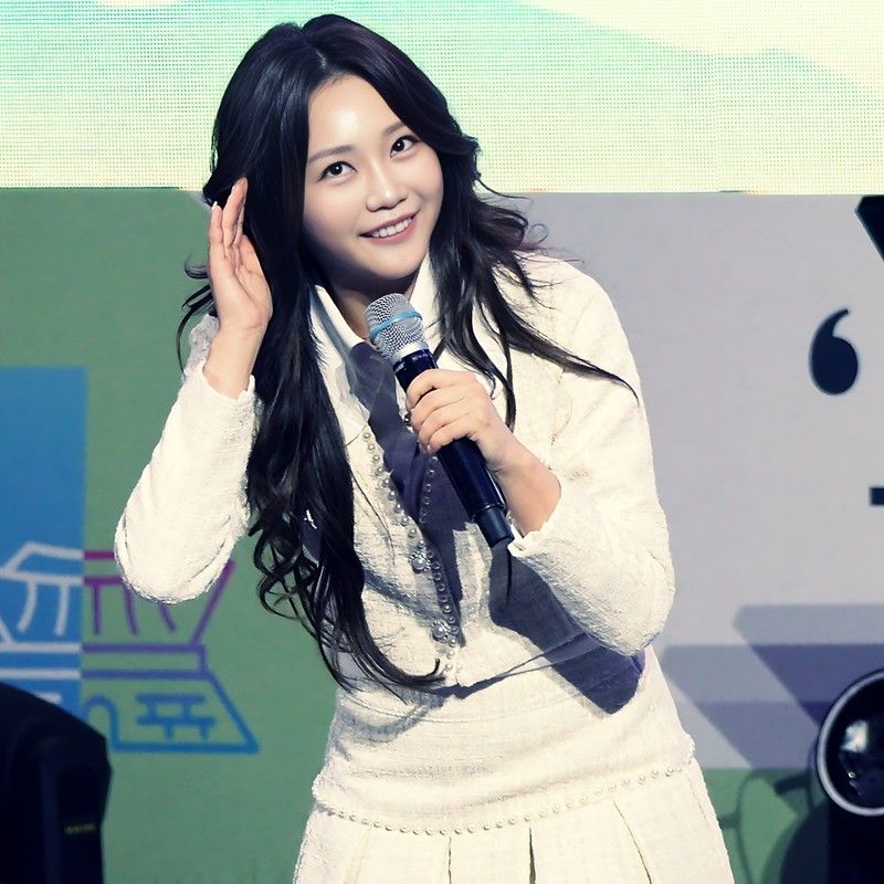 Latest photo of Hong Jiyoon