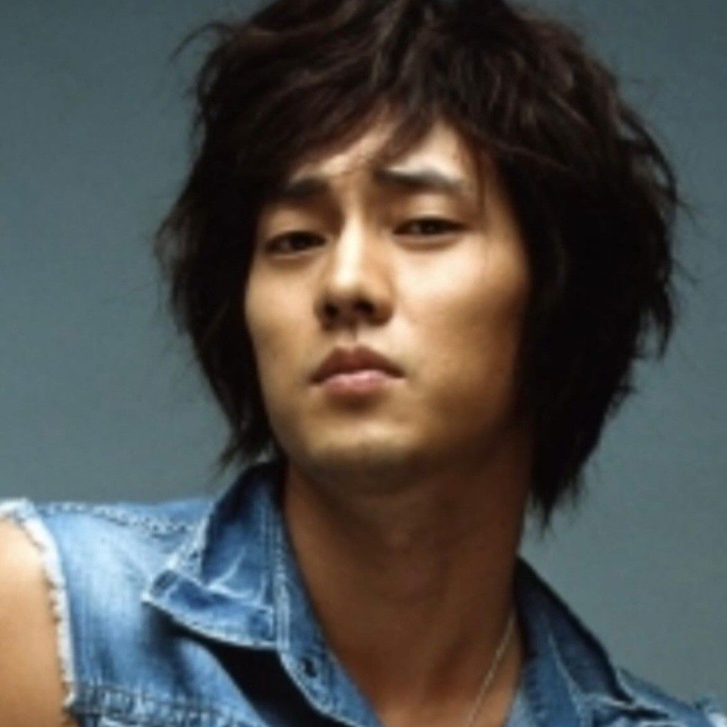 A moment captured by a fan of So Jisub