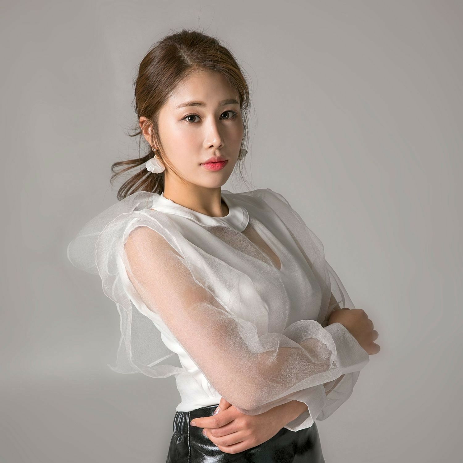 Recent activity shot of Kim Soyou