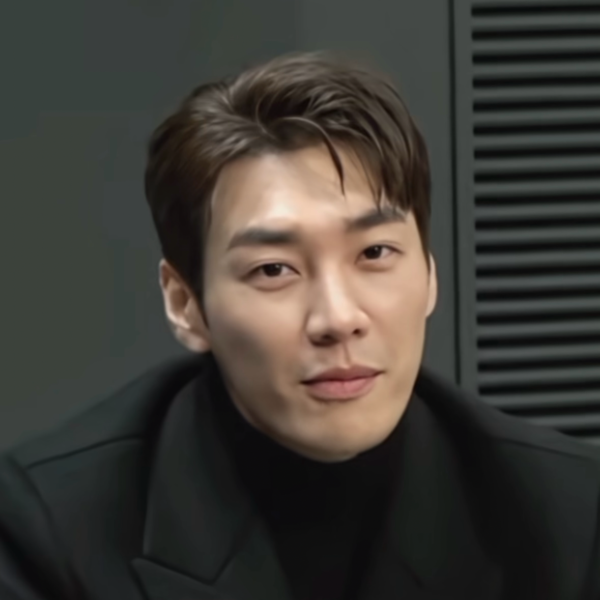 金英光的最新照片