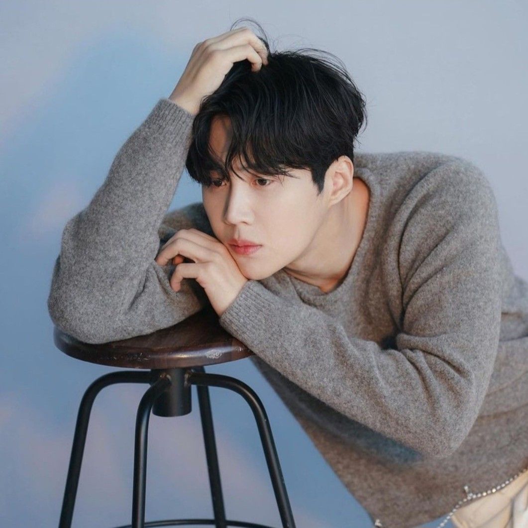 Foto kegiatan terbaru dari Kim Seonho