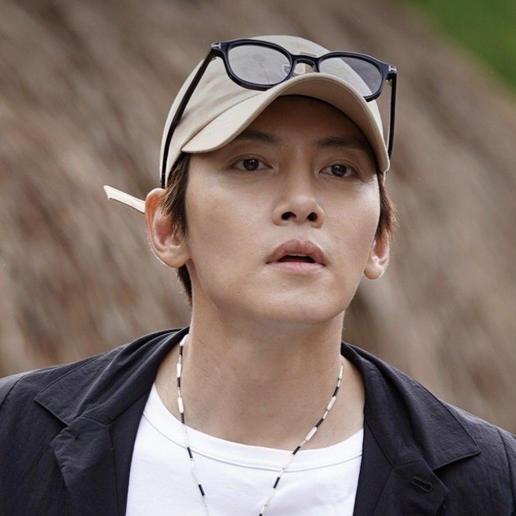 チ・チャンウクのビハインドカット