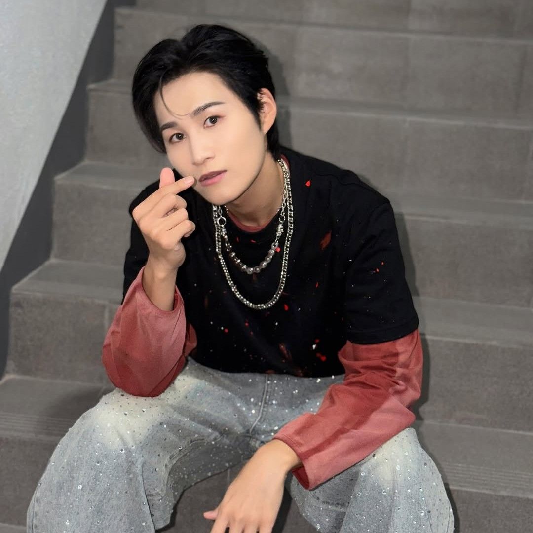 Cuplikan di balik layar dari Kim Heejae