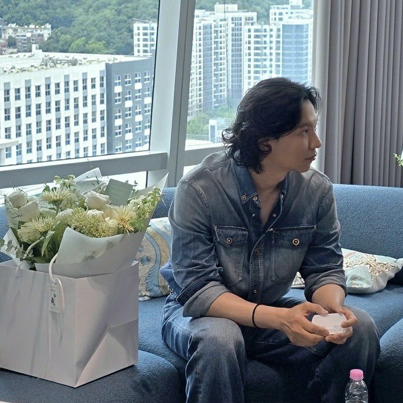 Recent activity shot of Kim Namgil