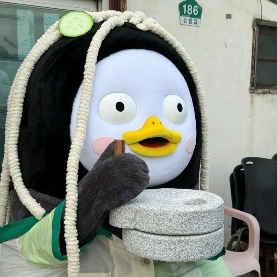 Behind-the-scenes cut of Pengsoo