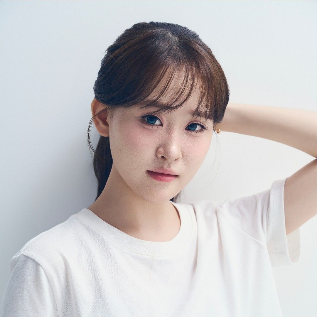 김다현 최근 활동샷