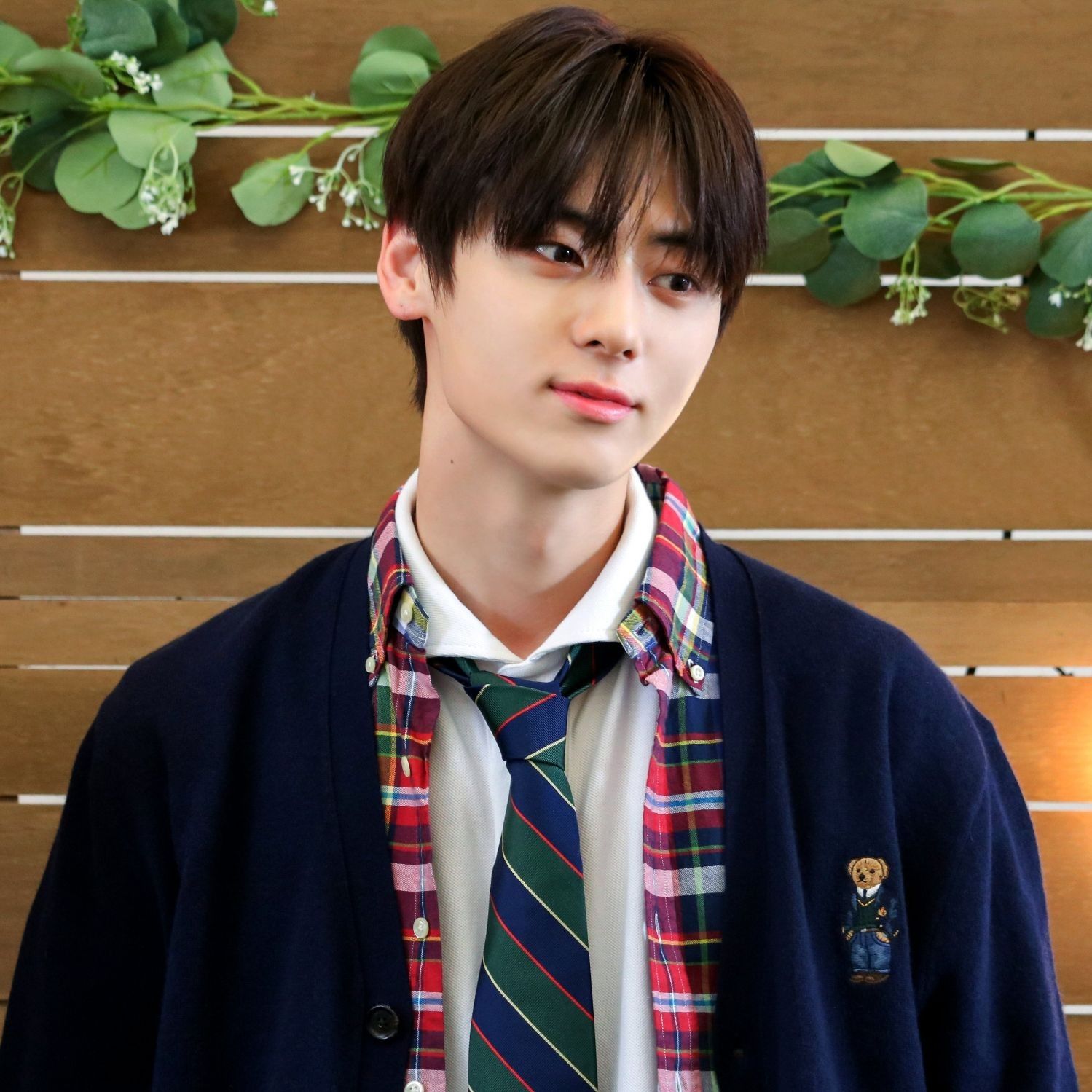 Recent activity shot of Hwang Minhyun