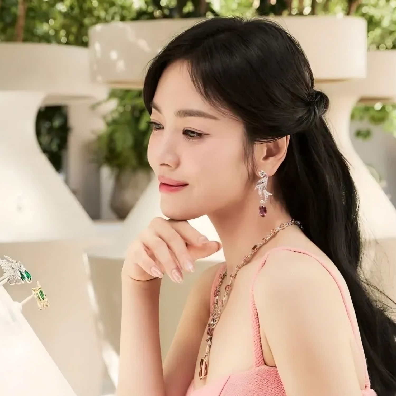 송혜교 최근 활동샷