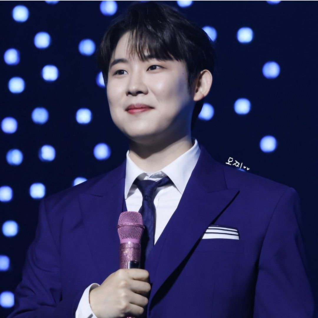A moment captured by a fan of Jinuk