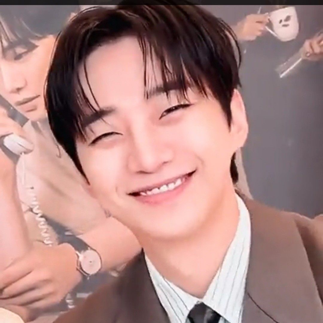 粉絲拍下的李俊昊瞬間