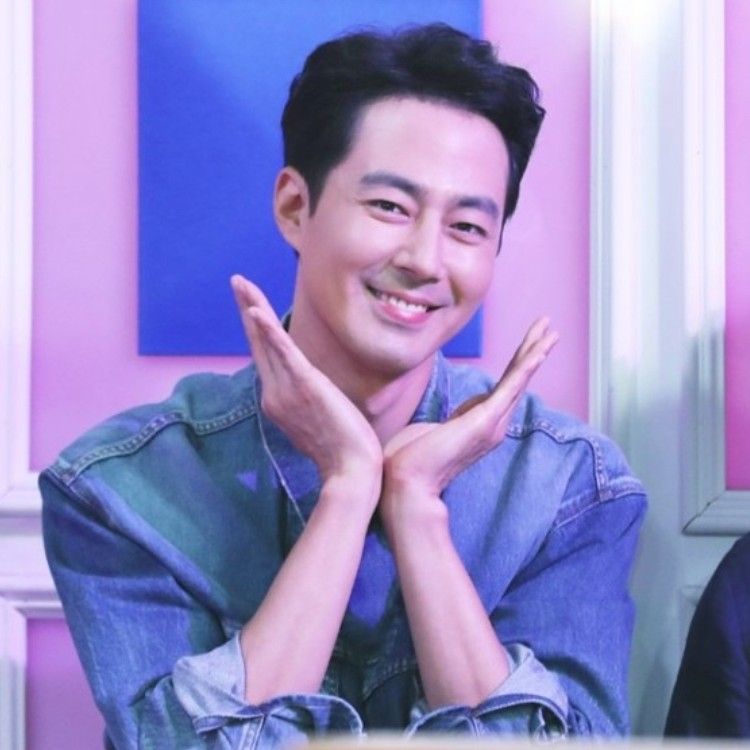 A moment captured by a fan of Jo Insung