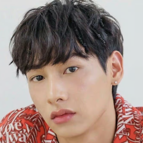 Popular profile photo of Gun atthaphan phunsawat loved by fans